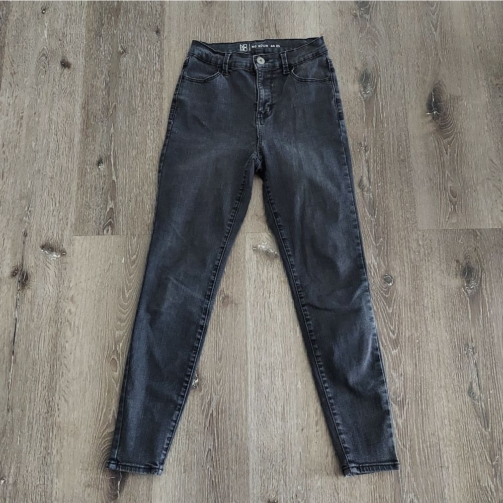 No Boundaries Black High Rise Skinny Jeans Size 5